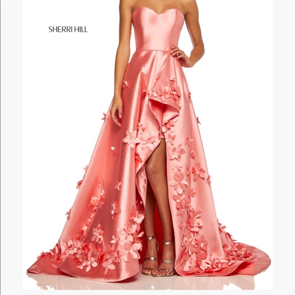 EUC: Sherri Hill 52581 Strapless A-Line Dress